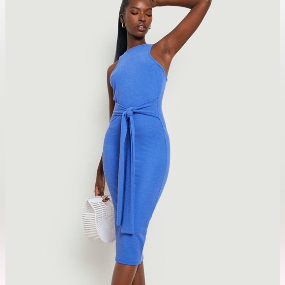 Boohoo | US size 6 | blue rubbed bodycon dress with tie waist accent detail - Picture 7 of 9